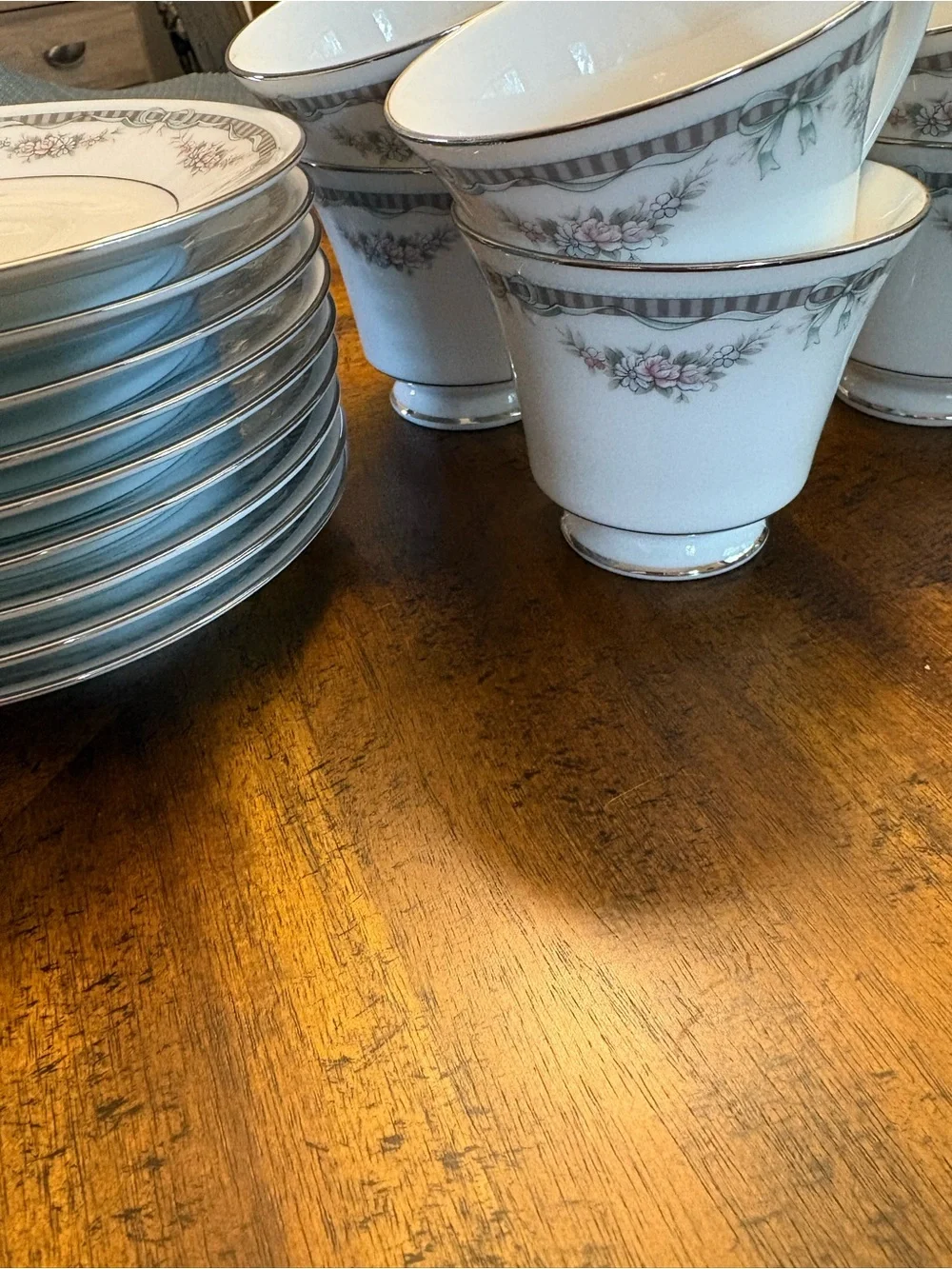 Classic Noritake Bridal Ribbon White China Dinnerware Set